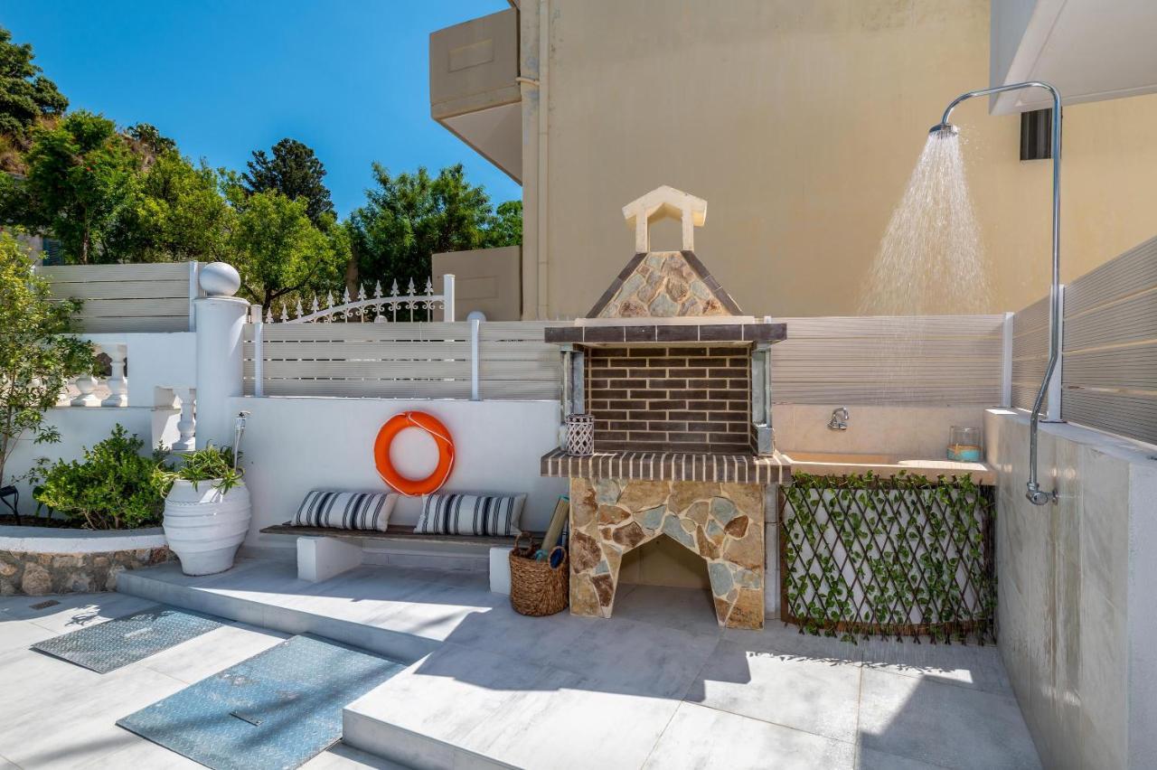 Willa Mikaela'S Pool House Afandu Zewnętrze zdjęcie